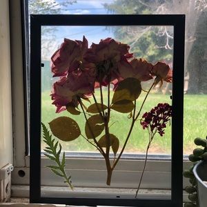 Custom Floating Frame